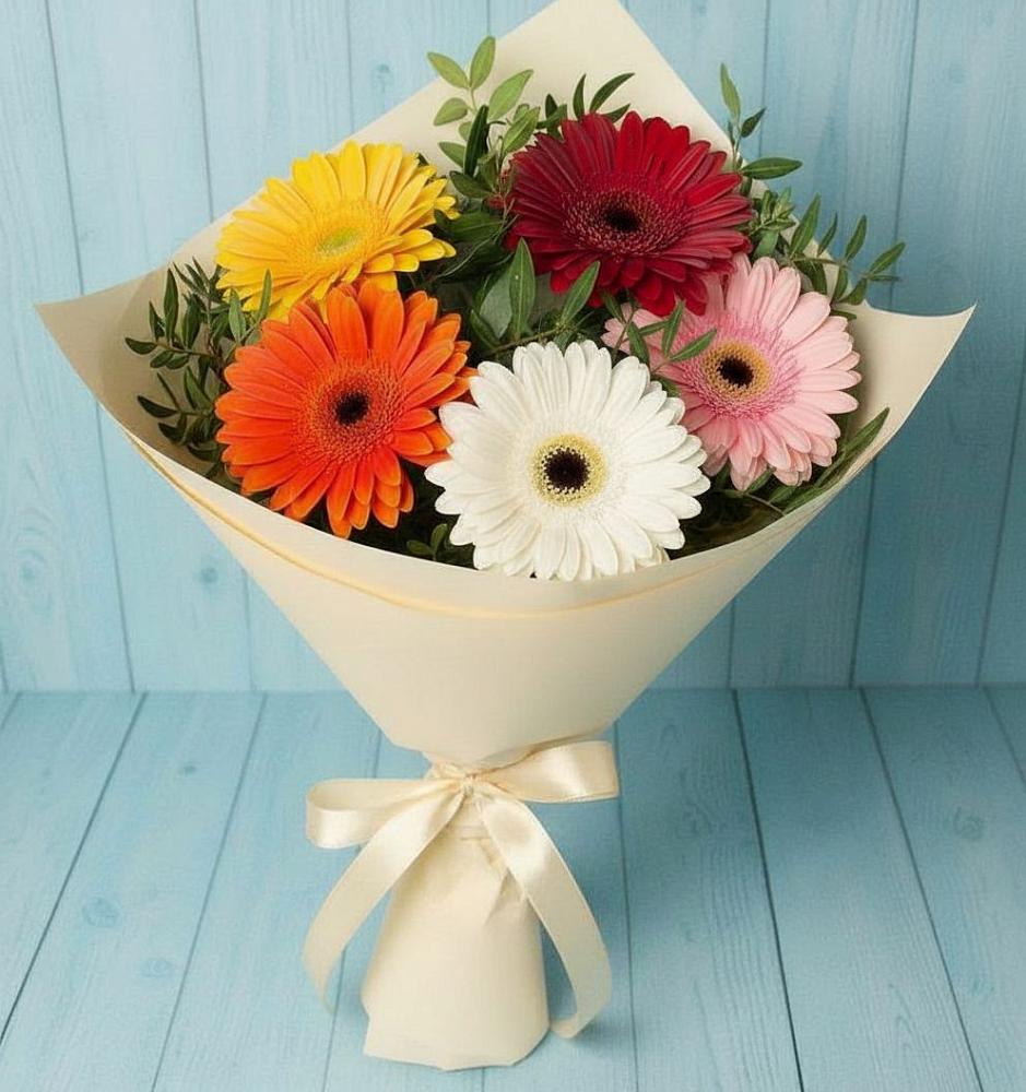 Букет цветов из: Герберы в Мирном Кировской области