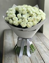 Букет 35 Белых роз в Мирном Кировской области