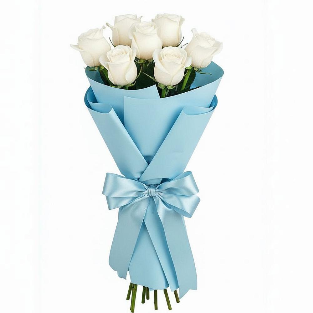 Букет 7 белых роз Проуд в Мирном Кировской области