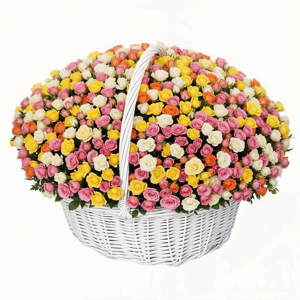 Премиум букет из: Розы в Мирном Кировской области