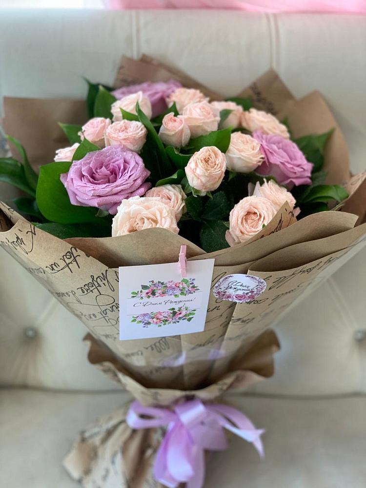 Букет цветов из: Розы в Мирном Кировской области