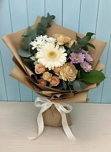 Букет цветов из:  Герберы и Хризантемы в Мирном Кировской области
