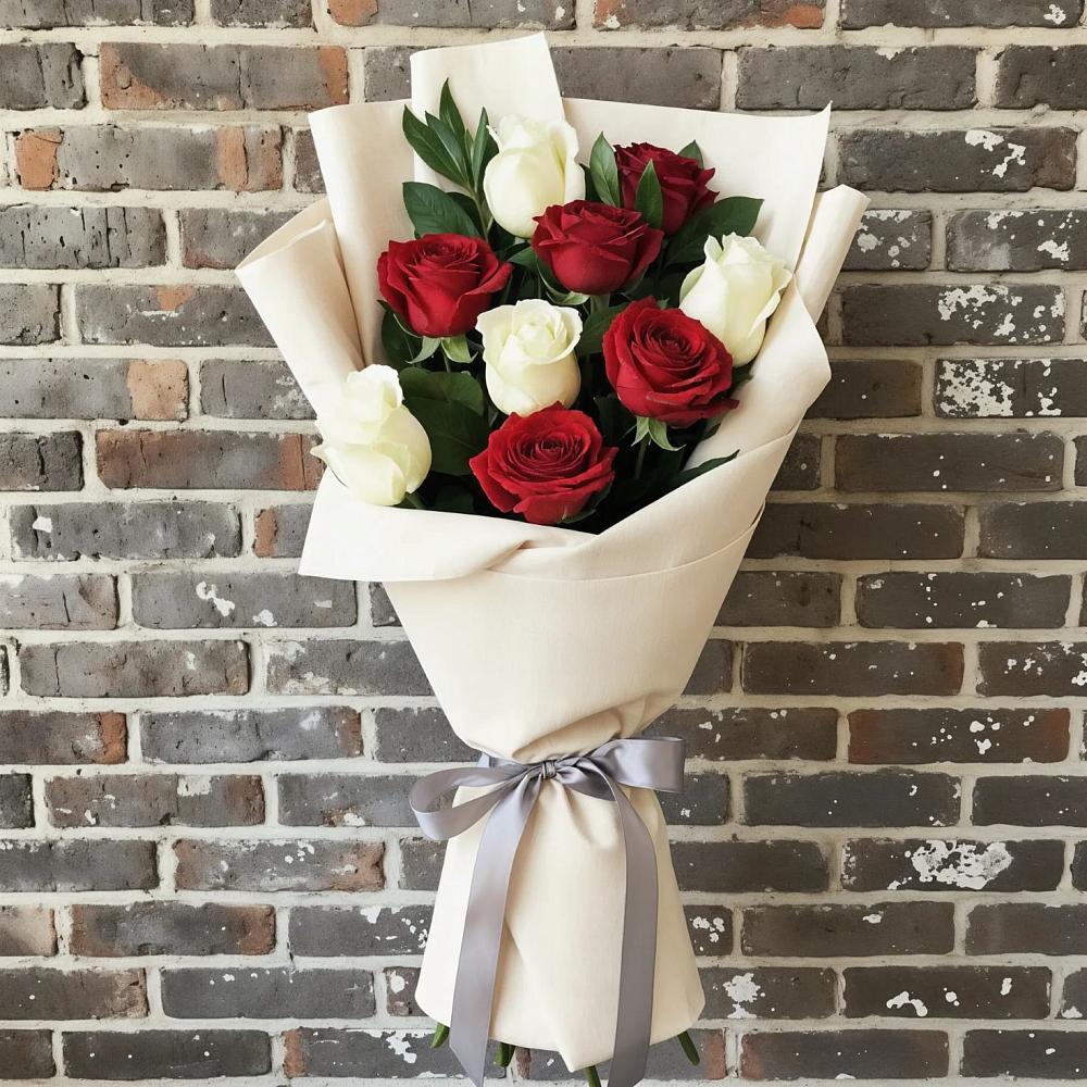 Букет цветов из: Розы в Мирном Кировской области