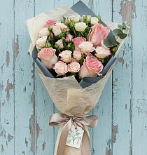 Букет цветов из:  Розы в Мирном Кировской области