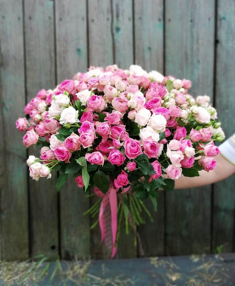 Букет Розовые кустовые розы Натали и Лав Лидия в Мирном Кировской области