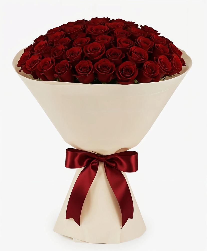 Букет 101 Бордовая роза Блэк Бакарра в Мирном Кировской области