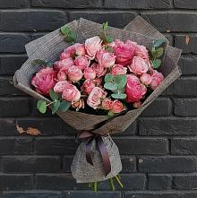 Букет цветов из:  Розы #REPLACE_PRED# Мирном Кировской области